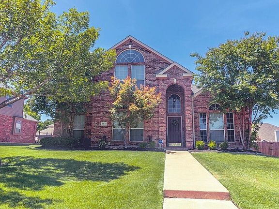 3rd image of 3019 Saint Bartholomew Dr