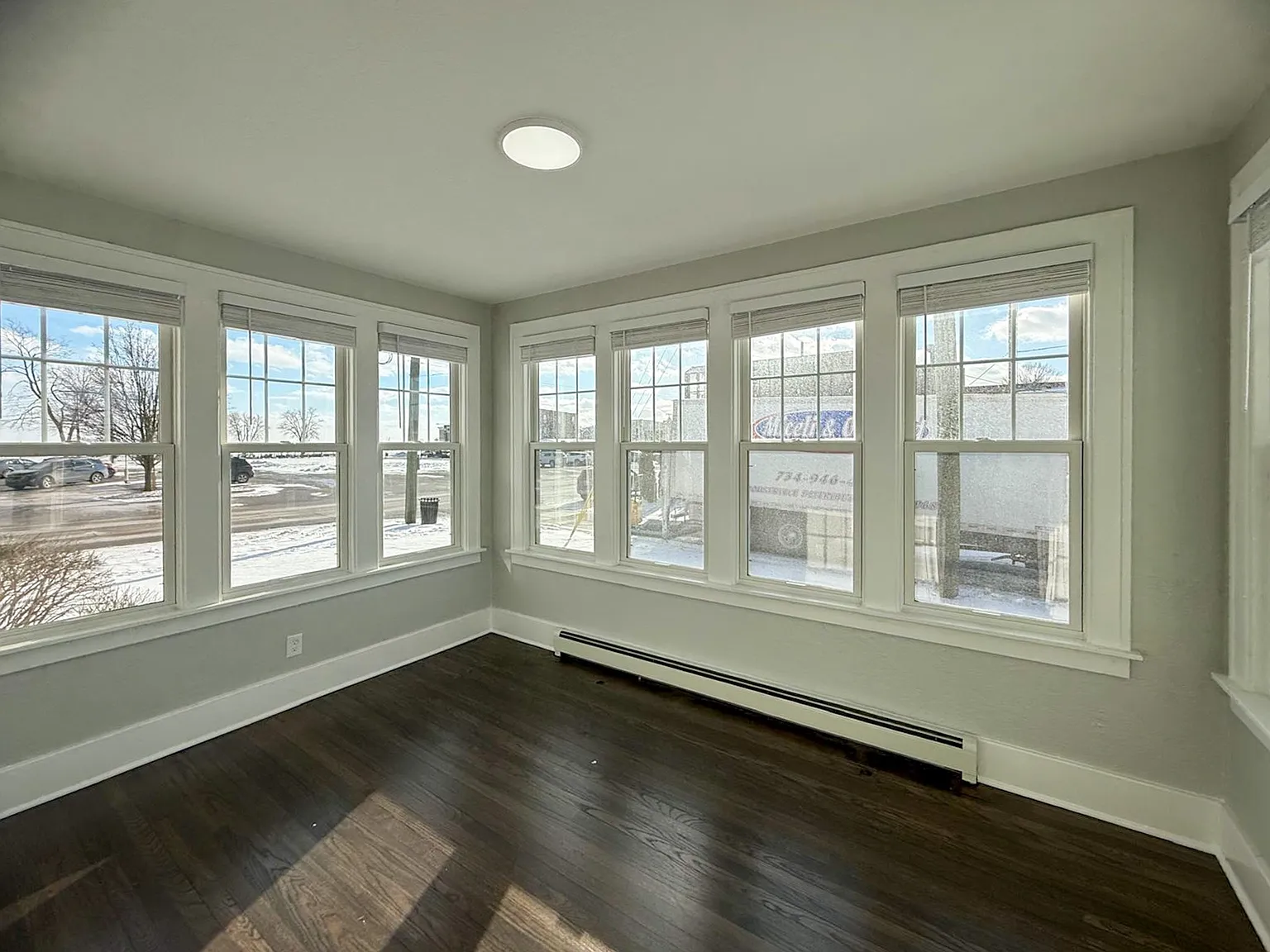 3 bed, 1652 sqft, $2,300 — Photo 4