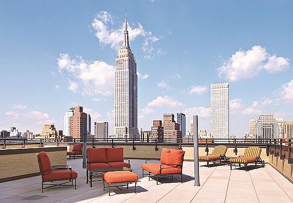 5th image of 137 E 36th St #3E