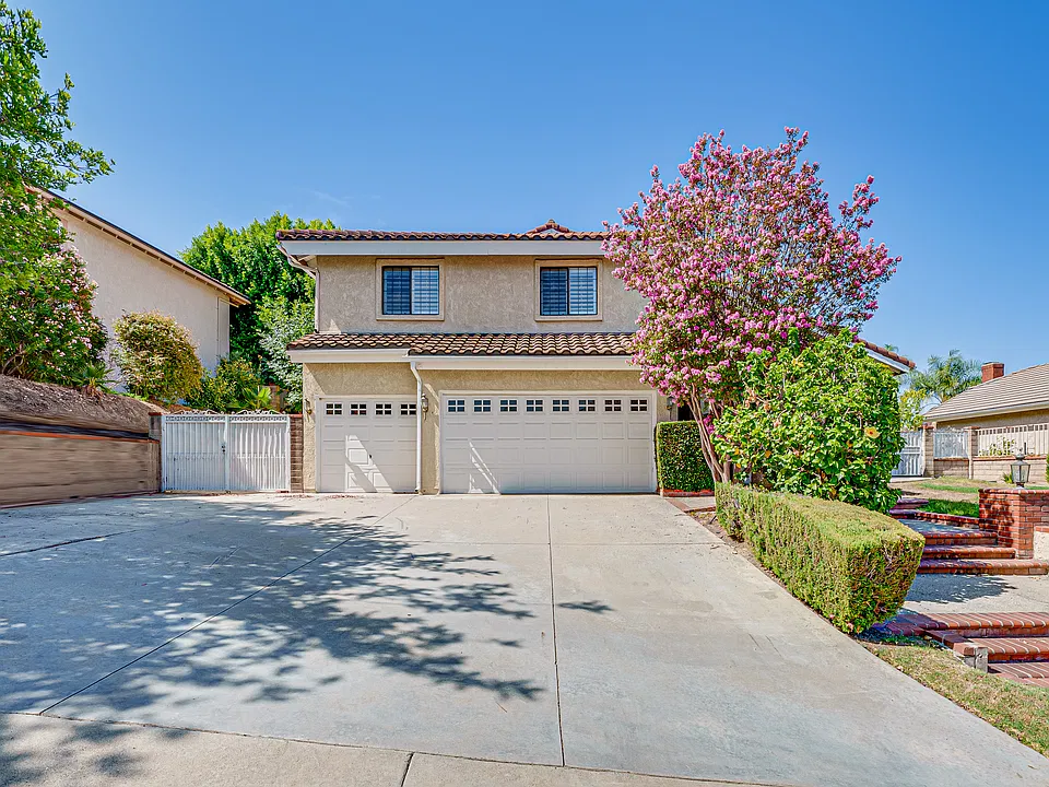 1337 S Lemon Ave