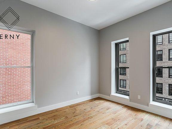 3rd image of 862 Dekalb Ave #B13