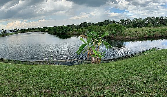 Pano of Lake View