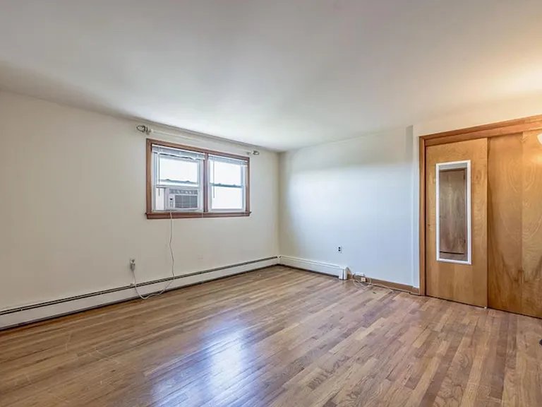88 Maple Ave #2 — Photo 11