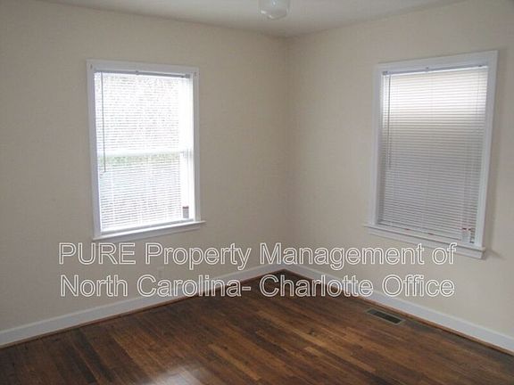 4th image of 1933 Saint Luke St #2
