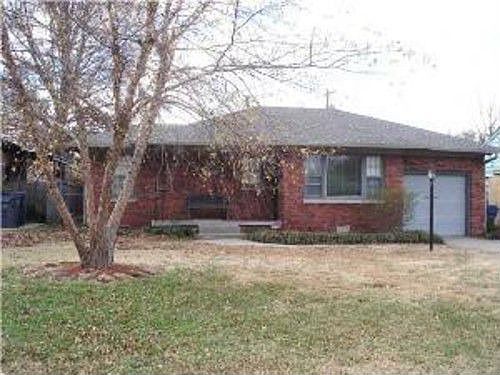 1st image of 1742 Andover Ct