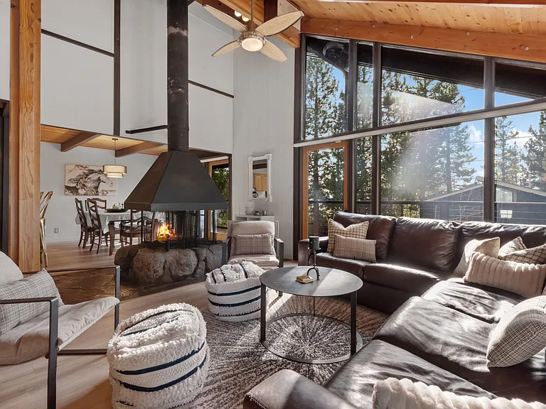 7639 Forest Glenn Dr — Photo 3