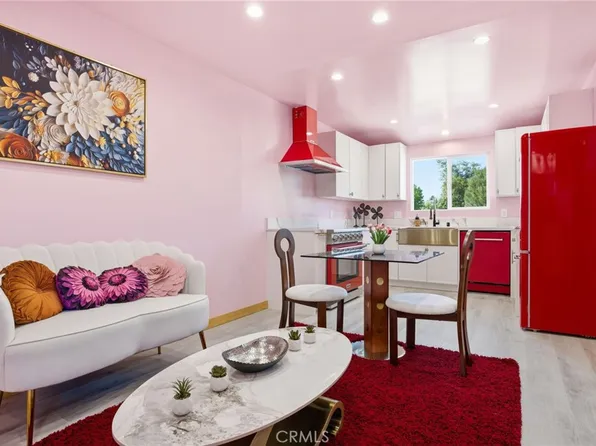 17658 Martha St, Encino, CA 91316