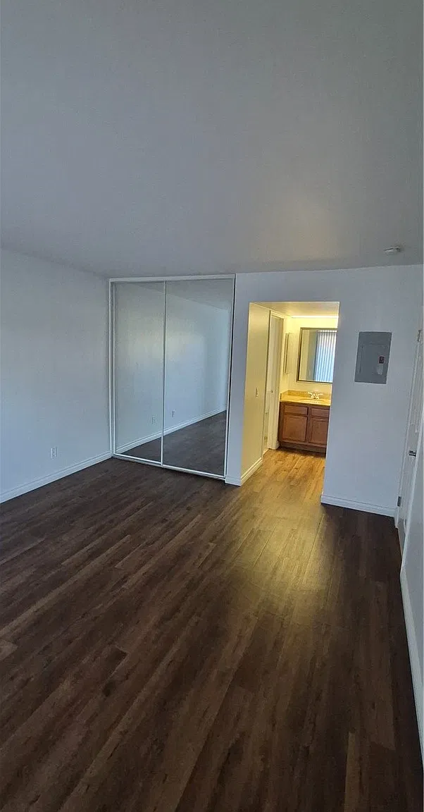 2 bed, 1068 sqft, $2,600 — Photo 4