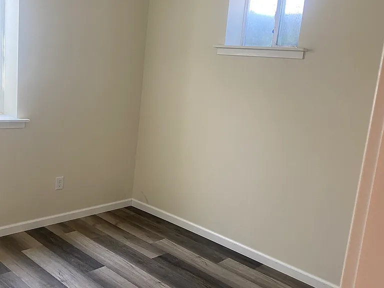 414 N State St #2 — Photo 9