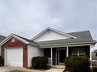 649 Hugging Bear Dr, Lexington, KY 40509