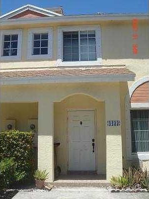 4th image of 1181 SW 44th Ave