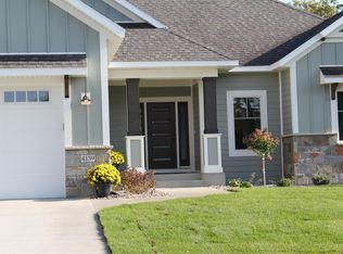 4159 Stone Point Dr NE, Rochester, MN 55906