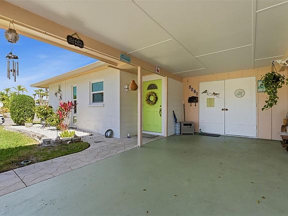 4th image of 5061 LIVE OAK CIRCLE