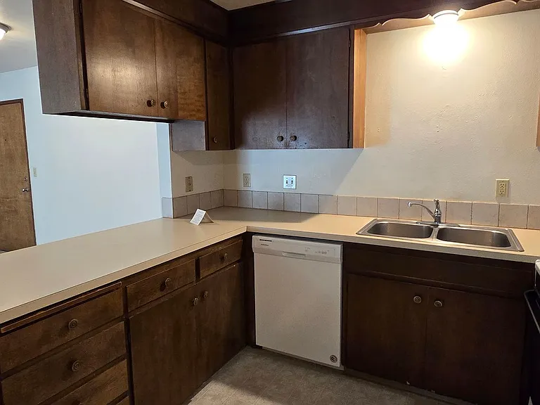 430 SW 7th St #1-15 — Photo 18