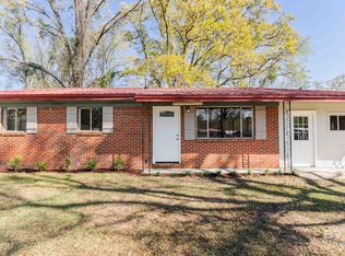 1229 Ellison Ave, Creola, AL 36525