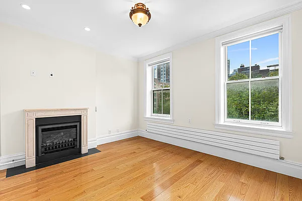 Rented by Corcoran | media 13