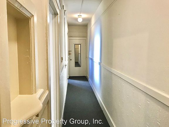 4th image of 131 Albion St #5
