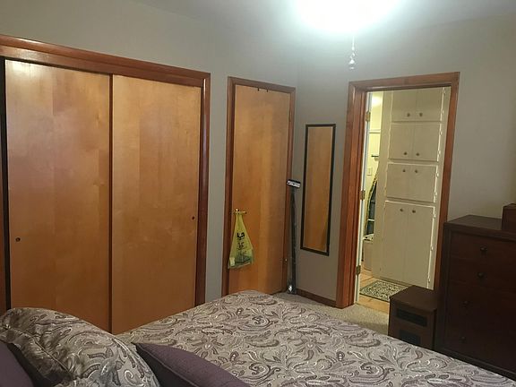 5th image of 3005 Country Club Dr #A