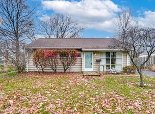 921 Monroe Ave, Cuyahoga Falls, OH