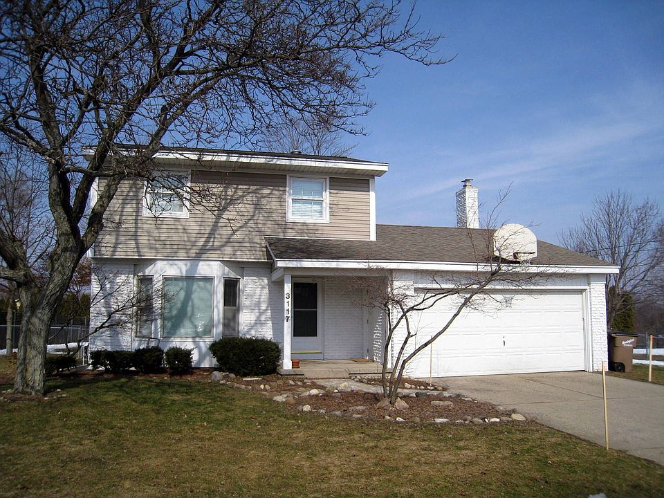 1st image of 3117 Crisfield Dr NE
