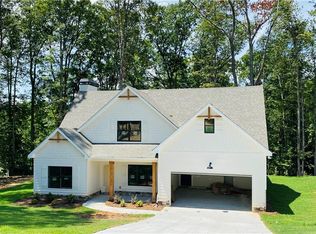 116 Turkey Creek Trl, Carrollton, GA 30117