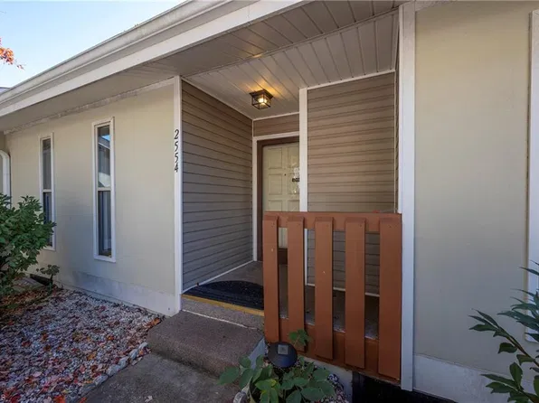 2554 Tantelon Pl, Winston Salem, NC 27127