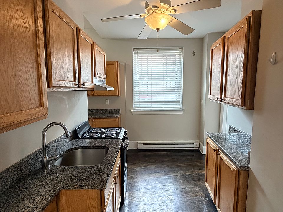 1st image of 1175 Chapel St APT 100