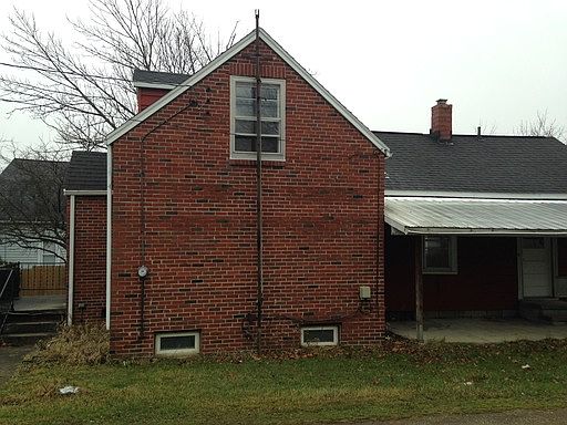 2nd image of 1108 Reed St