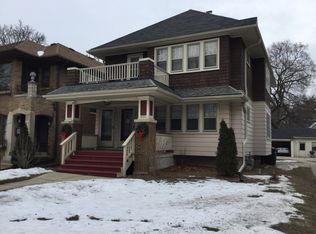 6326 W Wisconsin Ave, Wauwatosa, WI 53213