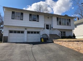 9 Cedar Grove Pkwy, Cedar Grove, NJ 07009