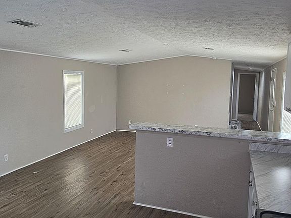 4th image of 7003 Grand Rapids Dr #226
