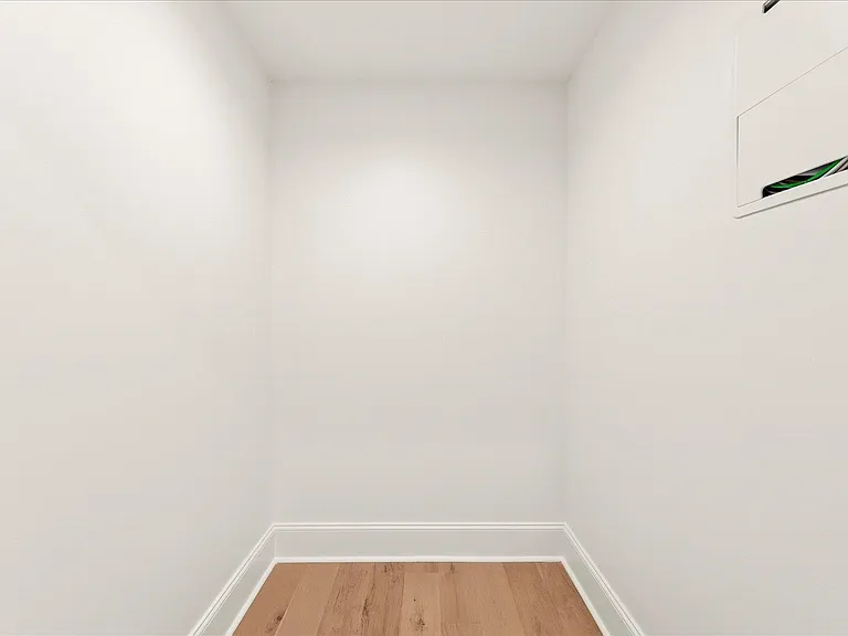 1270 Glen Eagle Dr — Photo 36