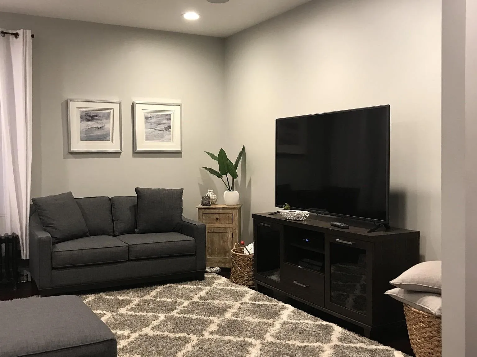 3 bed, 2.0 bath, $3,300 — Photo 4