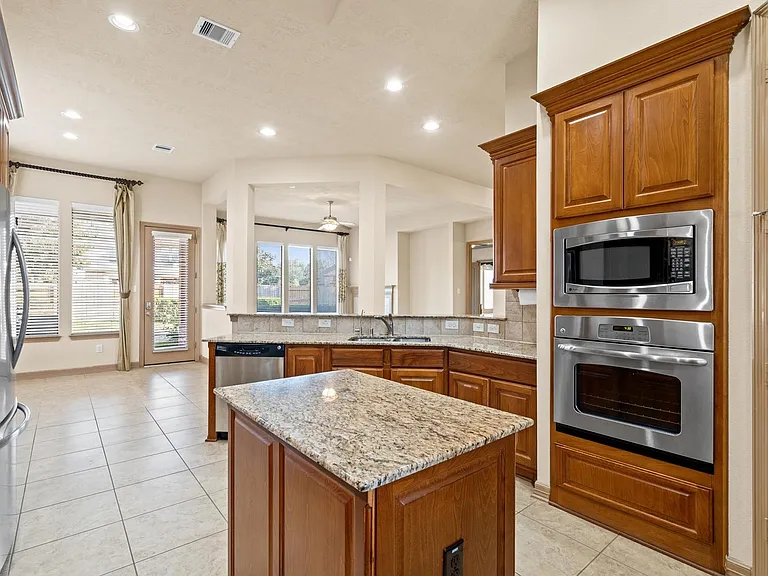 4615 Marbrook Meadow Ln — Photo 9