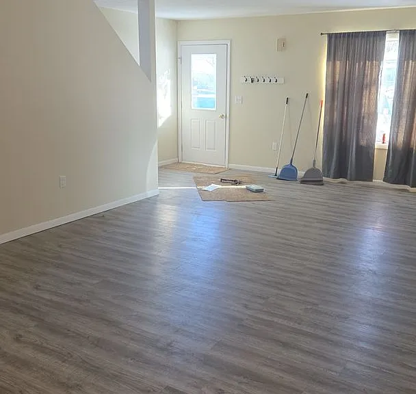 1028 S Lincoln Rd — Photo 8