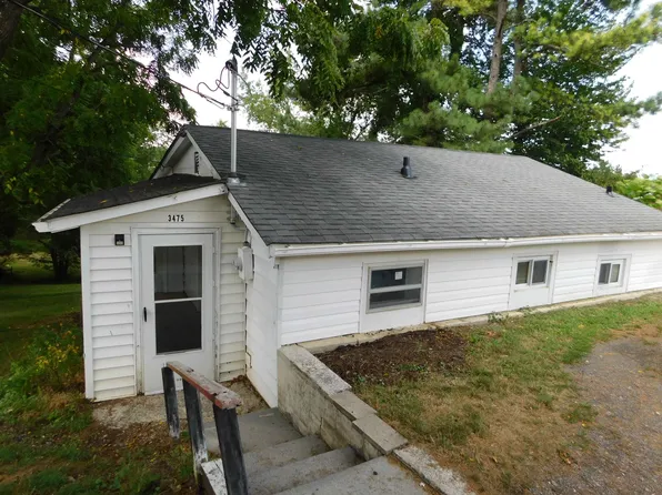 3475 Roanoke St, Christiansburg, VA 24073