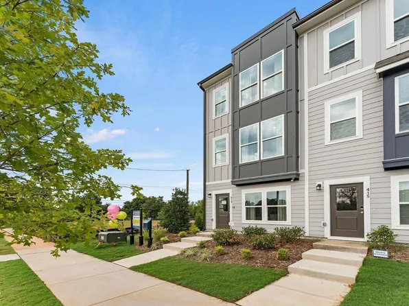 413 N Fisher St, Raleigh, NC 27610