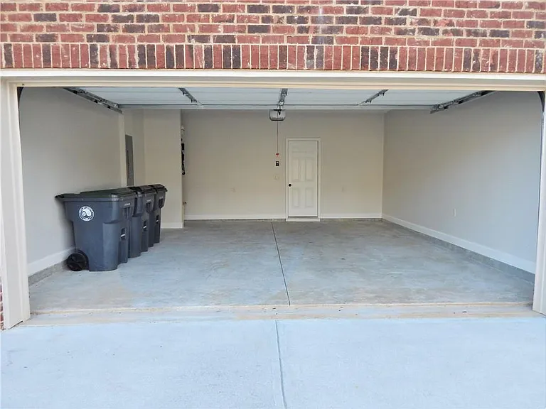 2441 Melton Common Dr — Photo 90