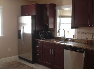 2322 Fairview Ter, Alexandria, VA 22303