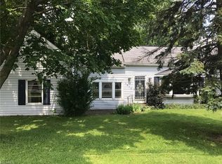 1517 Southeast Ave, Tallmadge, OH 44278