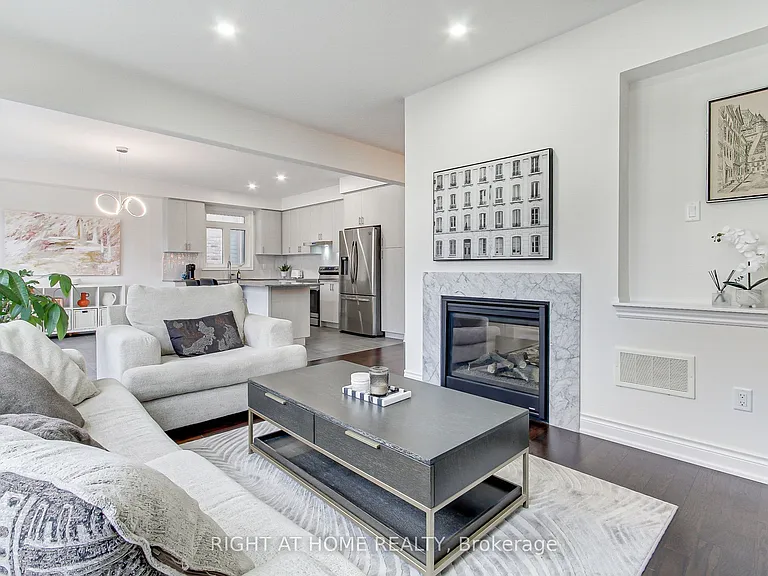 29 Pear Blossom Way — Photo 14