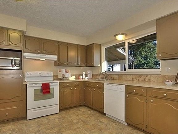 4th image of 5827 Lenea Dr NW
