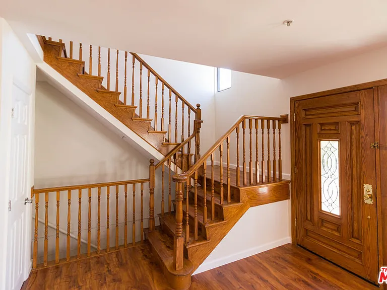 301 W Loraine St #8 — Photo 6