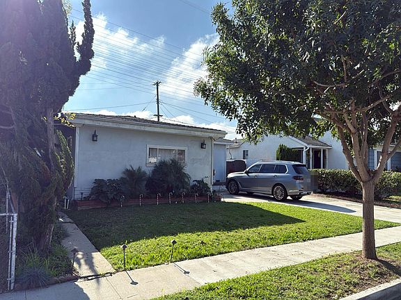 3rd image of 4006 W 177th St