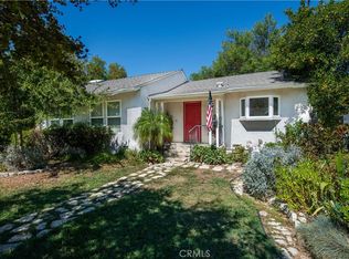 18919 Sylvan St, Reseda, CA 91335