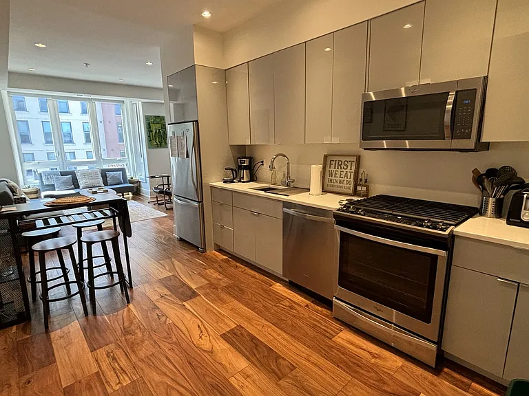 904 H St NE #2 — Photo 6
