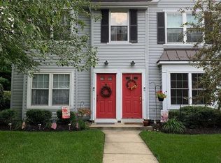 402 Lindsley Ct, Burlington Township, NJ 08016