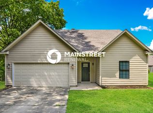 6600 Finch Rd, Austin, TN 38141