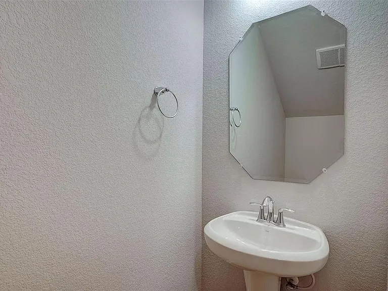 1809 Turtle Bay Loop — Photo 19