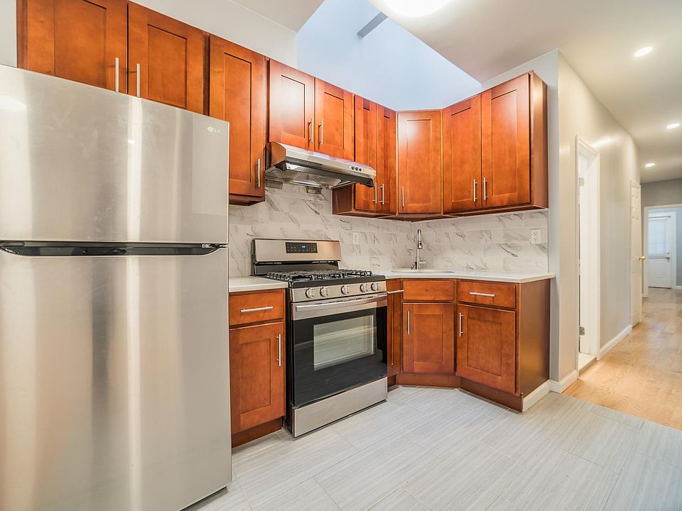 1st image of 8000 87th Ave #2F
